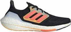 Running shoes adidas ULTRABOOST 22