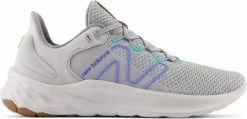 Running shoes New Balance Fresh Foam Roav v2