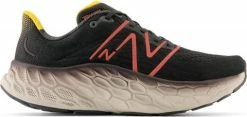 Running shoes New Balance Fresh Foam x More v4