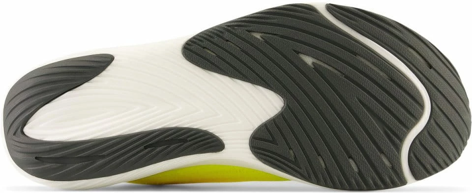 Running shoes New Balance FuelCell Rebel v3 2 Running shoes New Balance FuelCell Rebel v3 - Image 2