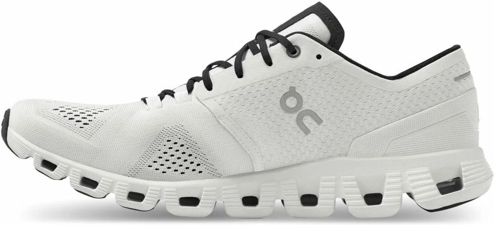 Shoes On Running Cloud X 2 3 Shoes On Running Cloud X 2 - Image 3