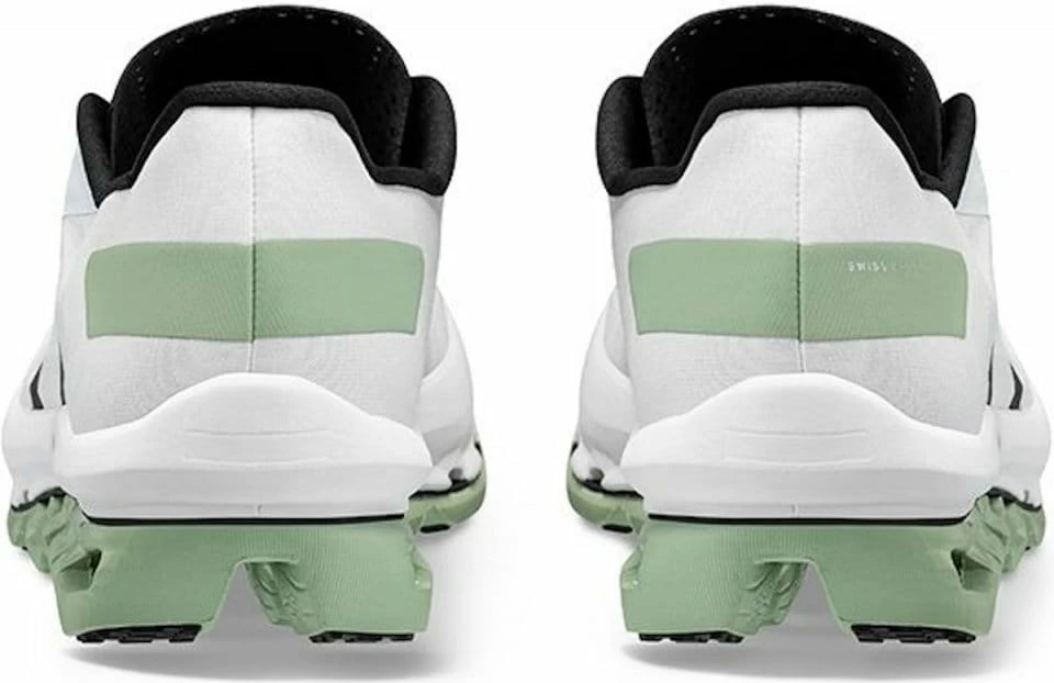Shoes On Running Cloudboom Echo 5 Shoes On Running Cloudboom Echo - Image 5