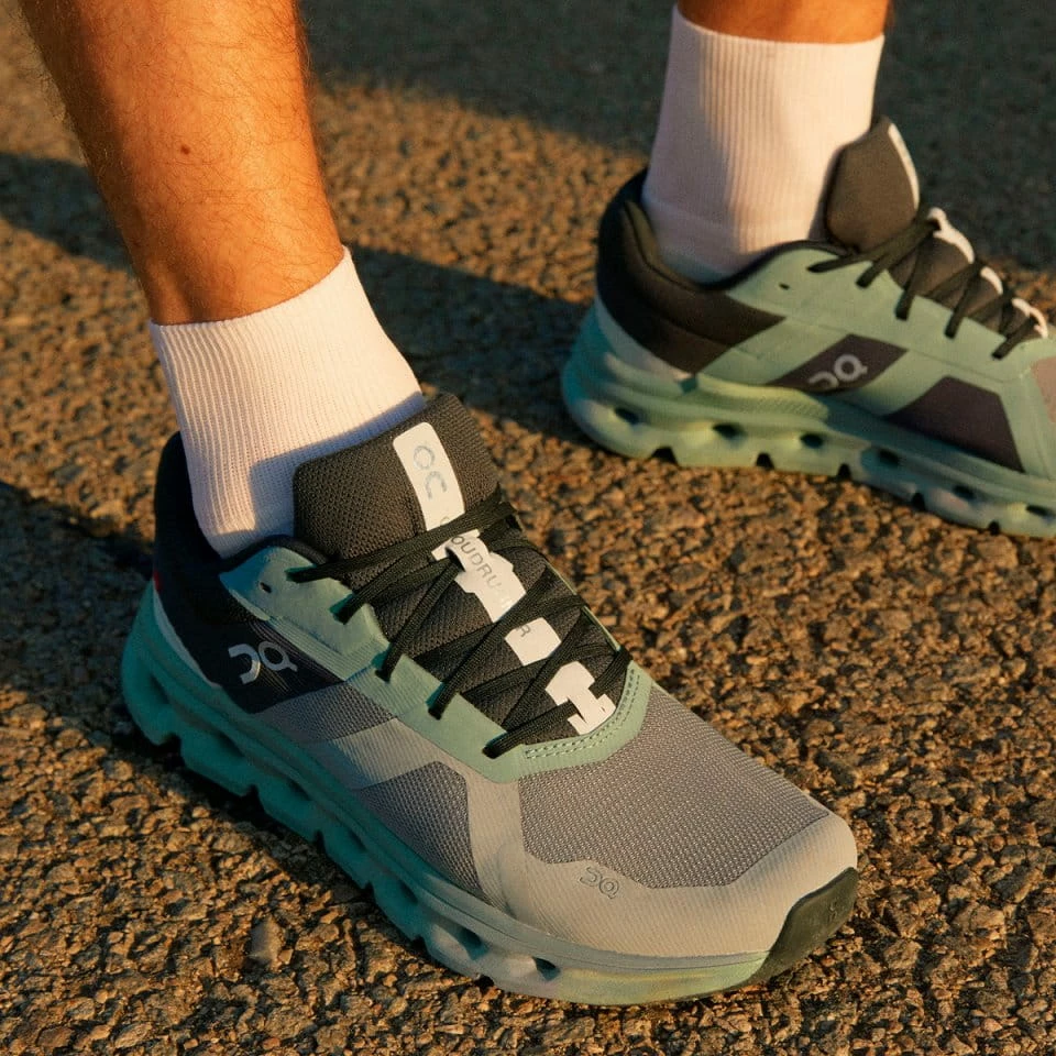 Shoes On Running Cloudrunner 2 Shoes On Running Cloudrunner - Image 2