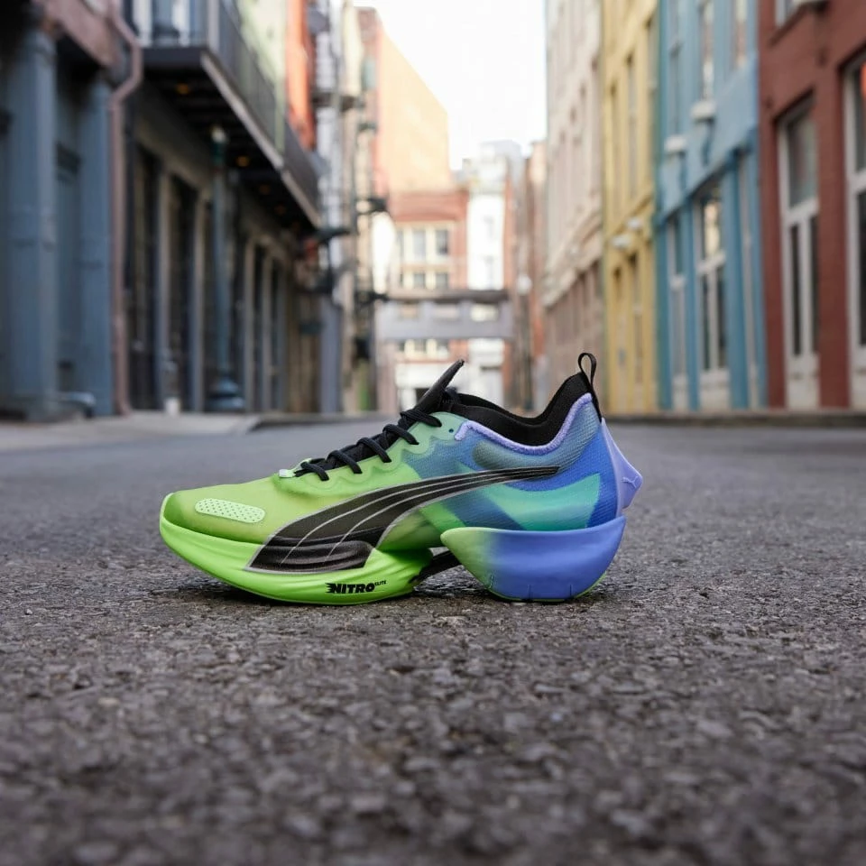 Running shoes Puma Fast-R Nitro Elite Elektrocharged 2 Running shoes Puma Fast-R Nitro Elite Elektrocharged - Image 2